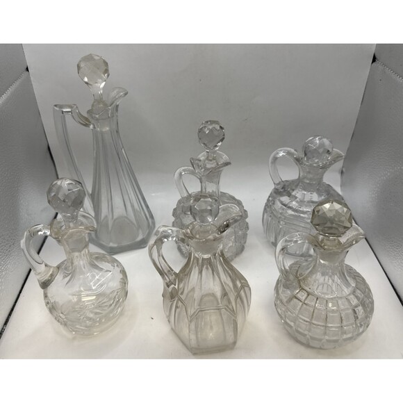 Vintage Set of 6 Clear Glass Cruets with Stoppers oil vinegar  Vtg - Picture 1 of 7